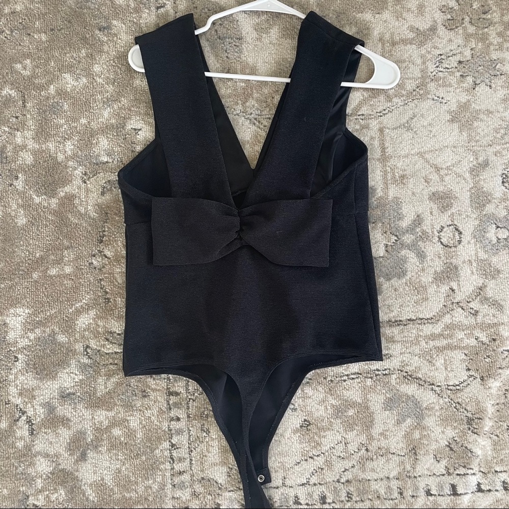 EXPRESS BOW BODYSUIT